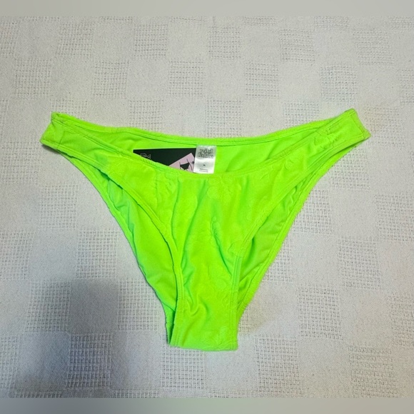 Wild fable bikini bottom
| Size: XL - Picture 2 of 7
